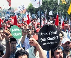 CHP'li başkan, greve katılan işçisini çıkardı