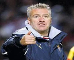 Deschamps geliyor