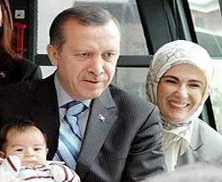 Emine Erdoğan: Eşime güveniyorum