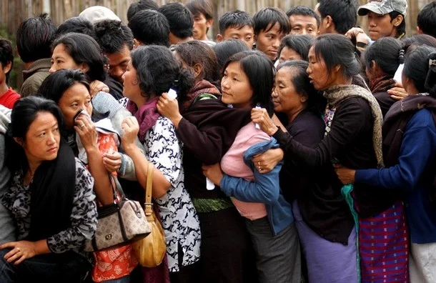 Hindistan?da rakip gruplar çatıştı: 12 ölü