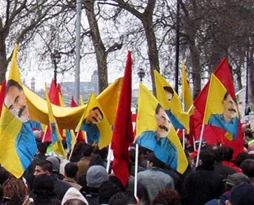 Kürt yönetimi, PKK?nın partisini kapattı