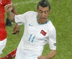 Milli takımda son sakat Tümer Metin