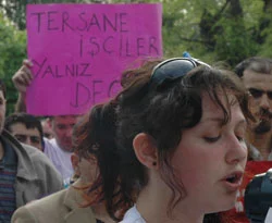 Ölmemek için grevdeler