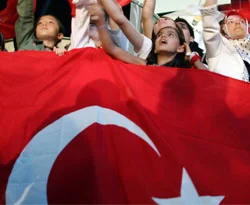 Türkler kimseyi sevmiyor
