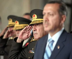 YAŞ toplantısında 4 paşa için kritik karar