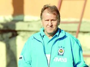 Zico Manchester'a gidiyor
