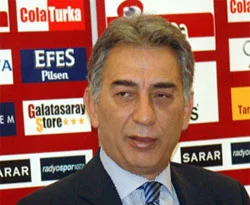 Adnan Polat Hakan Şükür'e isyan etti