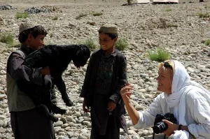 Afganistan: güller, haşhaş, 30 yıllık savaş