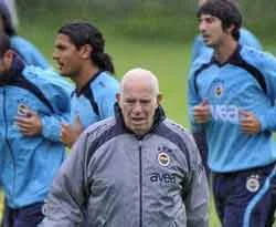 Fener'i Aragones çarptı