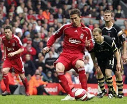 Galatasaray'dan Kewell yorumu