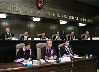 Gözler Anayasa Mahkemesi'nde
