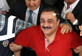 İşte Aygün'ü cezaevinde ziyaret eden işadamı