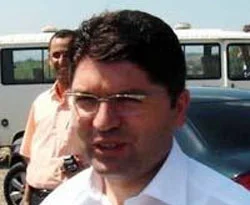 Milletvekilini kene ısırdı