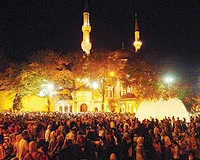 Regaib ile 'üç aylar' başladı