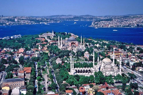 Tarihî Yarımada?da göçme tehlikesi