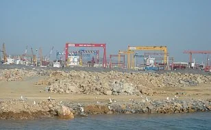 15 yeni tersane için Tuzla'da kıyılar dolduruluyor!