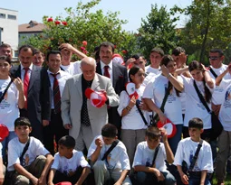 Ahıskalı Türkler'e Bağcılar sahip çıkıyor