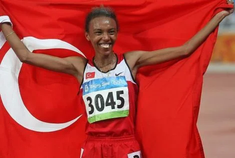 Atletizm Federasyonu 'Devşirmeye' karşı