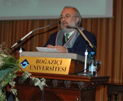 Boğaziçi'nin rektörü 'Kadri Baba'