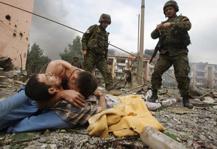 'Büyük Kafkasya Savaşı' Türkiye'ye zarar verir