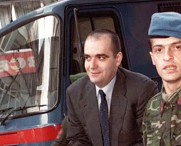 Demirel'in yeğenine TMSF'den ikinci şok