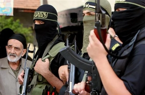 İsrail, 5 İslami Cihad üyesini tutukladı