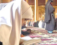 Kur'an kadınlara daha çok hak veriyor