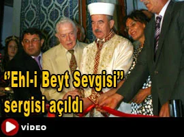 Kutsal emanetler ziyarete açıldı VİDEO