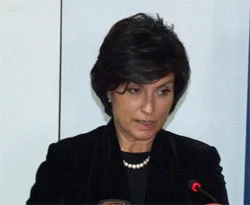 Mumcu'nun eşinden olay itiraf