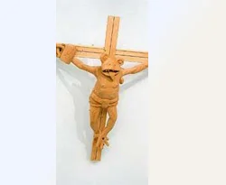 Müzedeki heykel Papa'yı kızdırdı