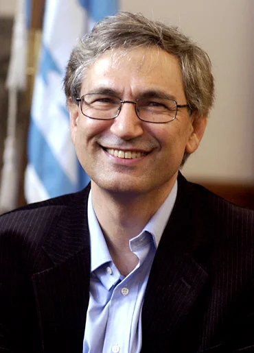 Orhan Pamuk'tan yeni kitap