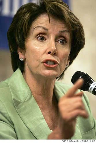Pelosi McCain'e yüklendi