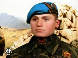 Şehit er toprağa verildi
