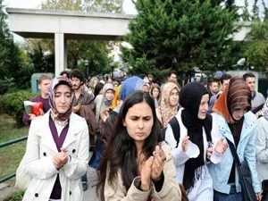 Alkışlar Boğaziçi öğrencilerine...