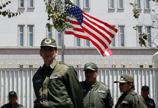 Bolivya'da Amerikan provakasyonuna karşı sıkıyönetim