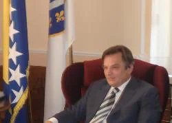 Dayton, Bosna'nın ilerlemesini engelliyor!