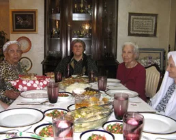 Ev iftarlarının konuğu Darülacezeliler