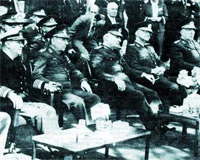 Evren, darbe için iki rapor hazırlatmış