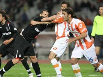 İstanbul B.B. ile Beşiktaş yine yenişemedi