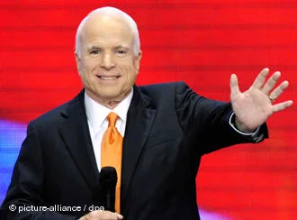 McCain, Bush ile yollarını ayırdı
