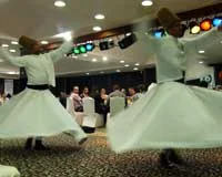 Mevlânâ'nın ruhunu inciten sahneler