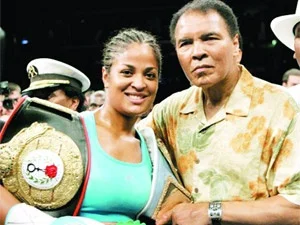 Muhammed Ali dede oldu