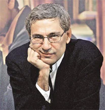 Orhan Pamuk: 'Yaptığım herşey politik'