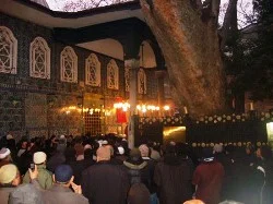 Oruç Baba?da iftar Eyüp Sultan?da teravih