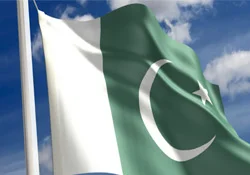 Pakistan'daki bombaları ABD patlattı