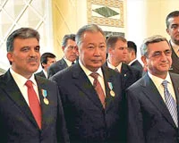 Sarkisyan, Gül'e iftar verecek