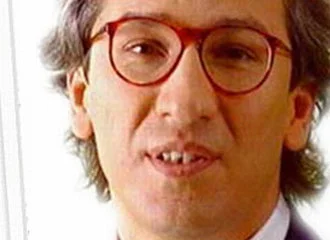 Selanik'ten Dolmabahçe'ye Mustafa