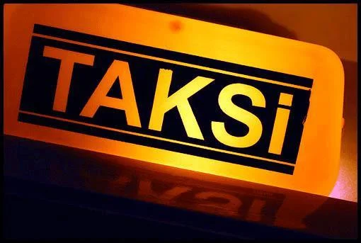 Taksicilerden eylem