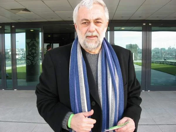 Türkiye'de 2 spor yorumcusu var