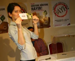 82 Anayasası için yeniden referandum